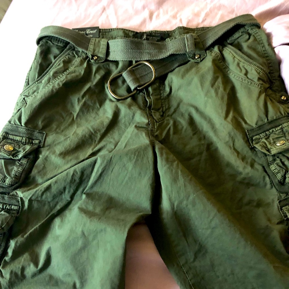 Men’s cargo shorts